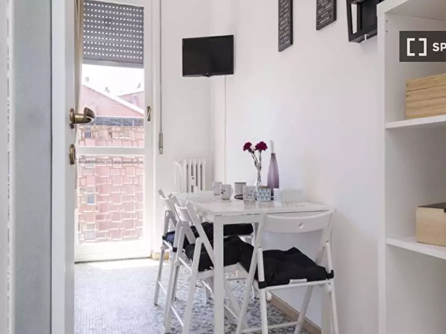 Immagine 11 di Camera condivisa in affitto  in Via Dei Mandorli Milan a Buccinasco