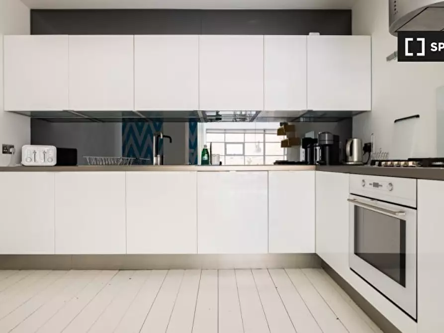 Immagine 3 di Appartamento in affitto  in New Inn Yard a Islington