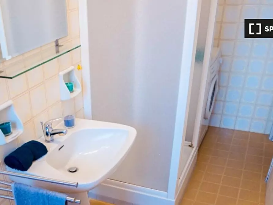 Immagine 12 di Camera condivisa in affitto  in Corso Regina Margherita a Torino