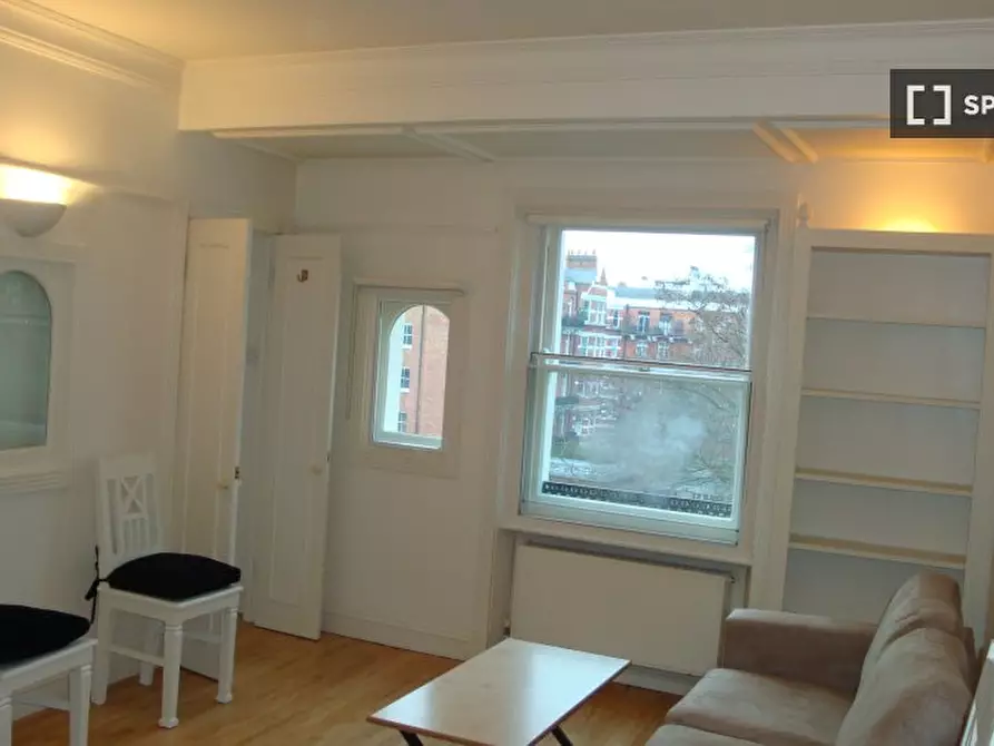 Immagine 8 di Appartamento in affitto  in A Penywern Rd a Kensington