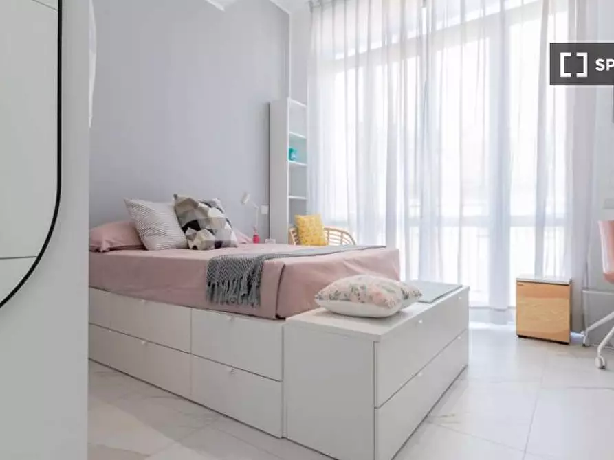 Immagine 6 di Camera condivisa in affitto  in Viale Bligny a Milano