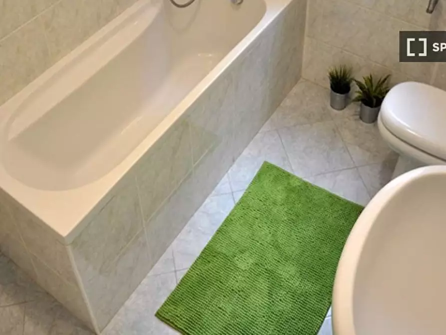 Immagine 10 di Camera condivisa in affitto  in Via Carlo Botta a Milano