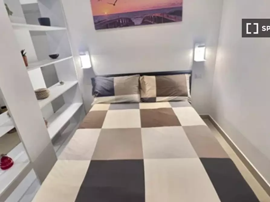 Immagine 6 di Ufficio in affitto  in Via Giovanni de Fraia a Pozzuoli