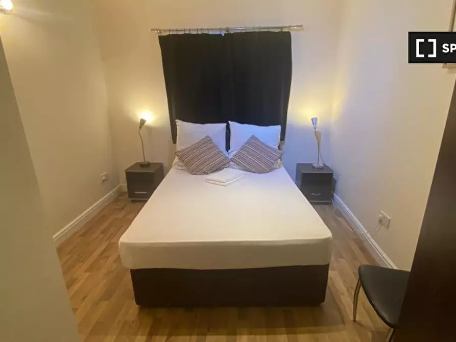 Immagine 5 di Appartamento in affitto  in Pratt St a Camden Town