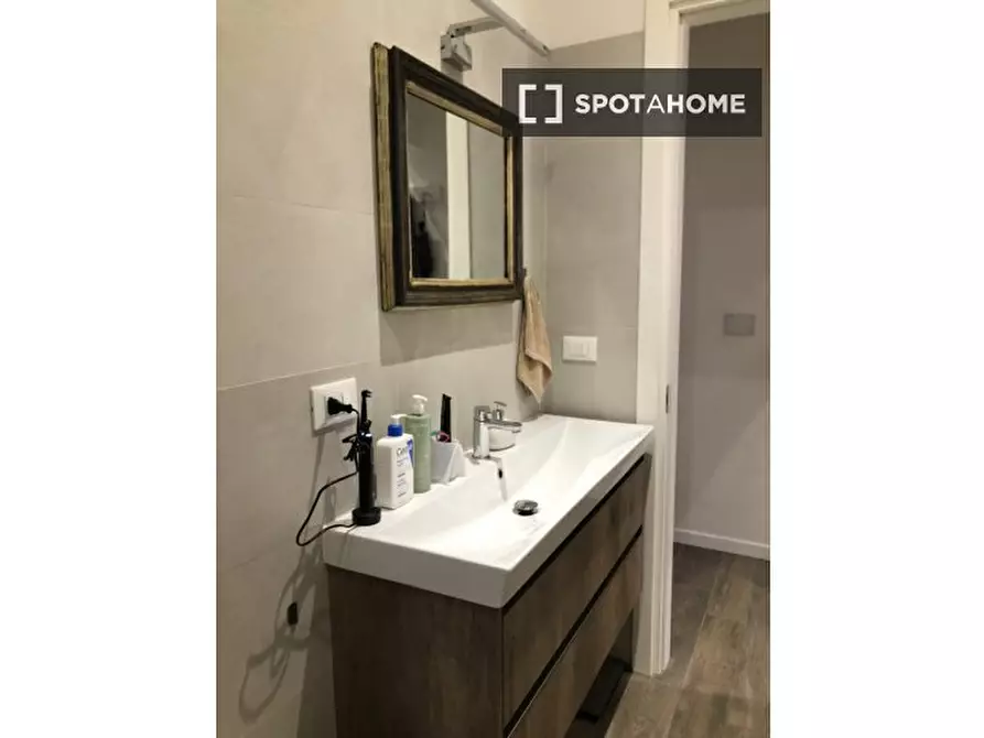 Immagine 4 di Appartamento in affitto  in P.za Aldrovandi a Bologna