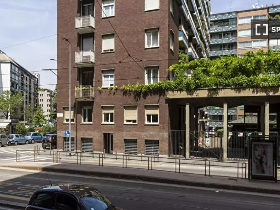 Immagine 7 di Camera condivisa in affitto  in Via Vincenzo Monti a Milano