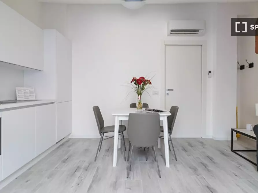 Immagine 11 di Appartamento in affitto  in Via della Commenda a Milano