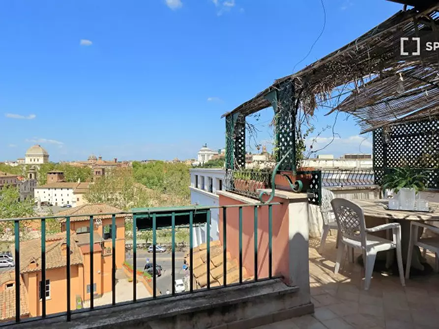 Immagine 9 di Appartamento in affitto  in Via della Botticella a Roma