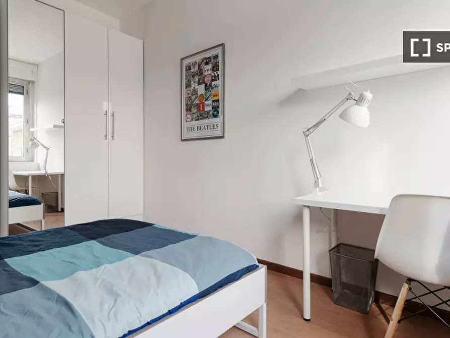 Immagine 4 di Camera condivisa in affitto  in Via Ernesto Breda a Milano