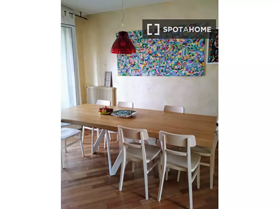 Immagine 13 di Camera condivisa in affitto  in Via della Libera Professione a Bologna