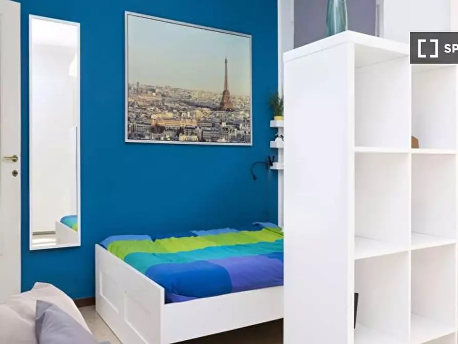 Immagine 3 di Camera condivisa in affitto  in Viale Carlo Espinasse a Milano