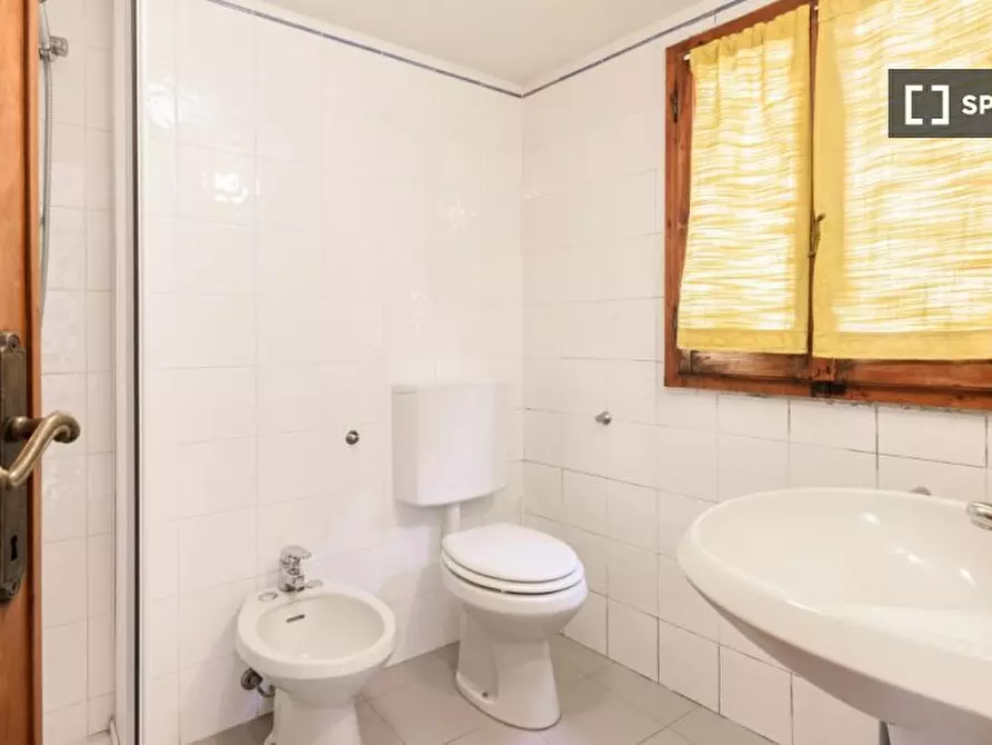 Immagine 12 di Appartamento in affitto  in Via Toscanella a Firenze