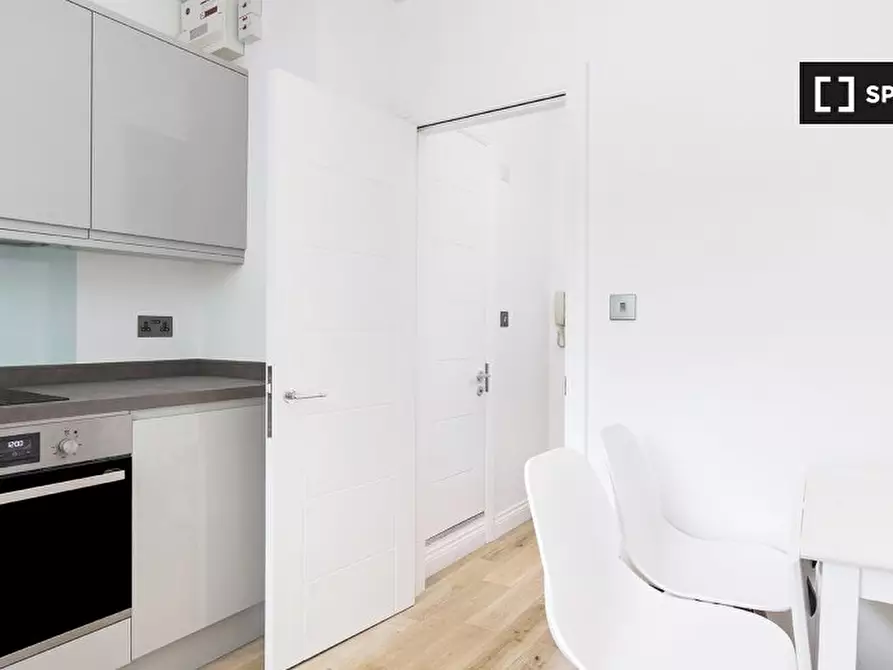 Immagine 11 di Ufficio in affitto  in Flat a Paddington
