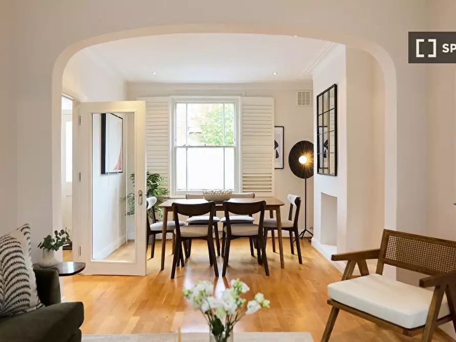 Immagine 1 di Appartamento in affitto  in Huxley Street a Kensington