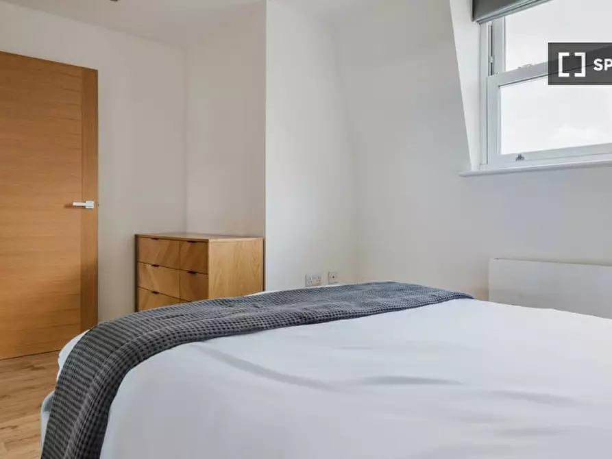 Immagine 13 di Appartamento in affitto  in Enford St a Paddington