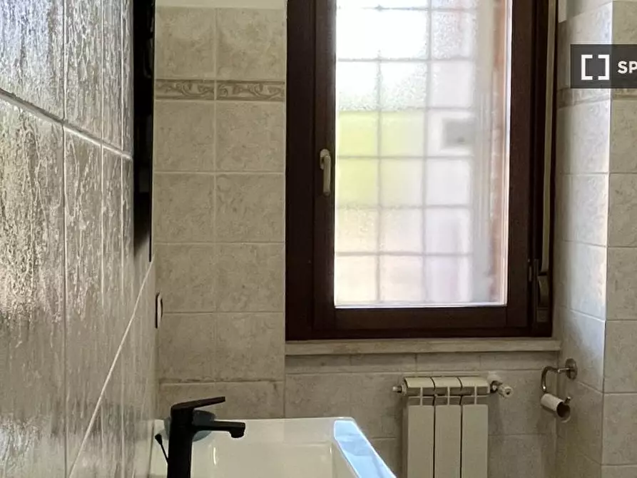Immagine 13 di Appartamento in affitto  in Via Poggio a Caiano a Roma