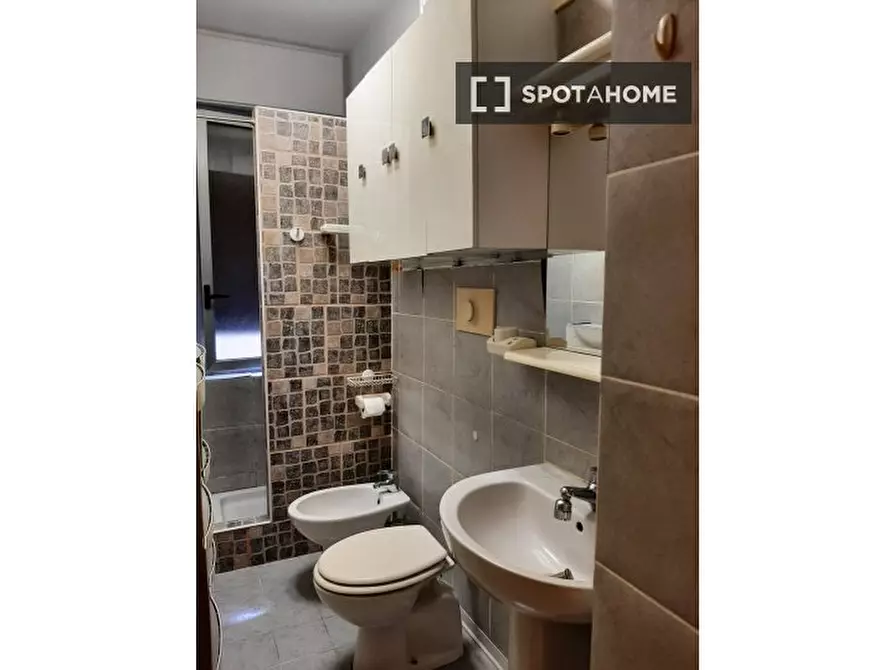 Immagine 5 di Ufficio in affitto  in Via Attilio Momigliano a Milano