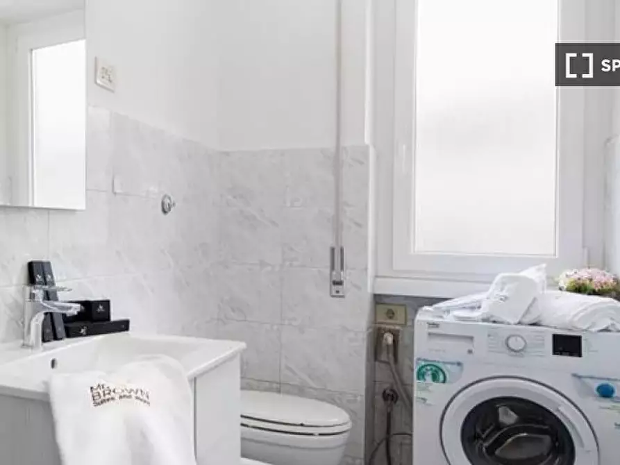 Immagine 12 di Appartamento in affitto  in Via Eurialo a Roma