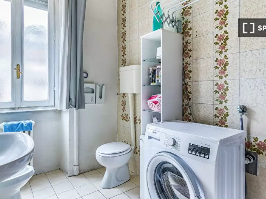 Immagine 12 di Camera condivisa in affitto  in V.le Zara a Milano