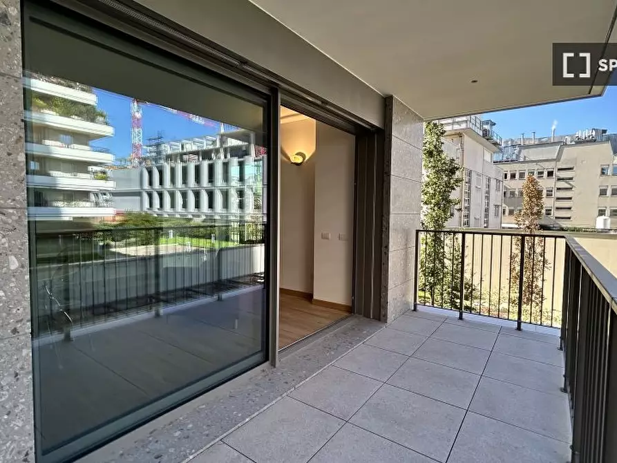 Immagine 10 di Appartamento in affitto  in Via Adamello a Milano