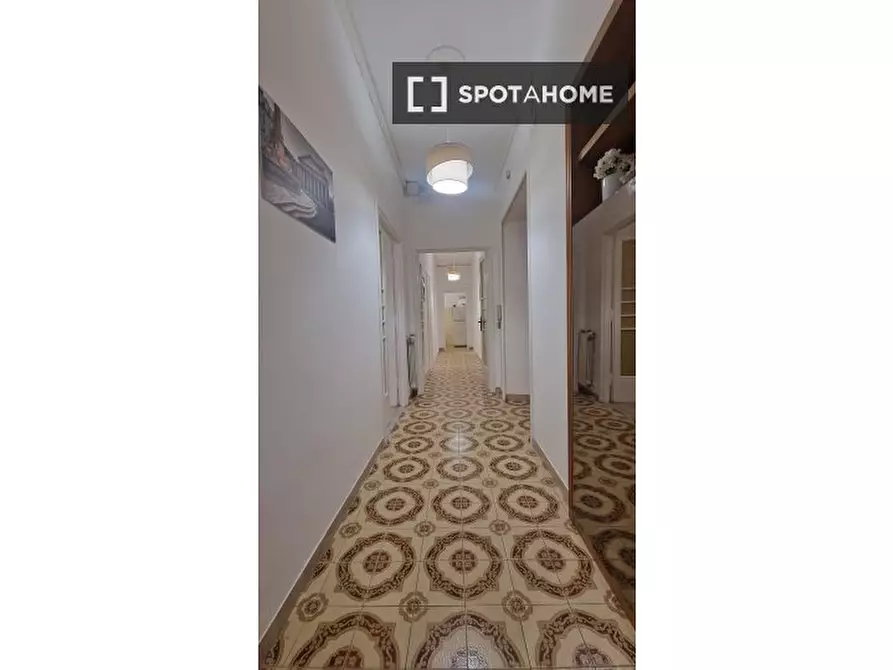 Immagine 13 di Camera condivisa in affitto  in Viale Angelico a Roma