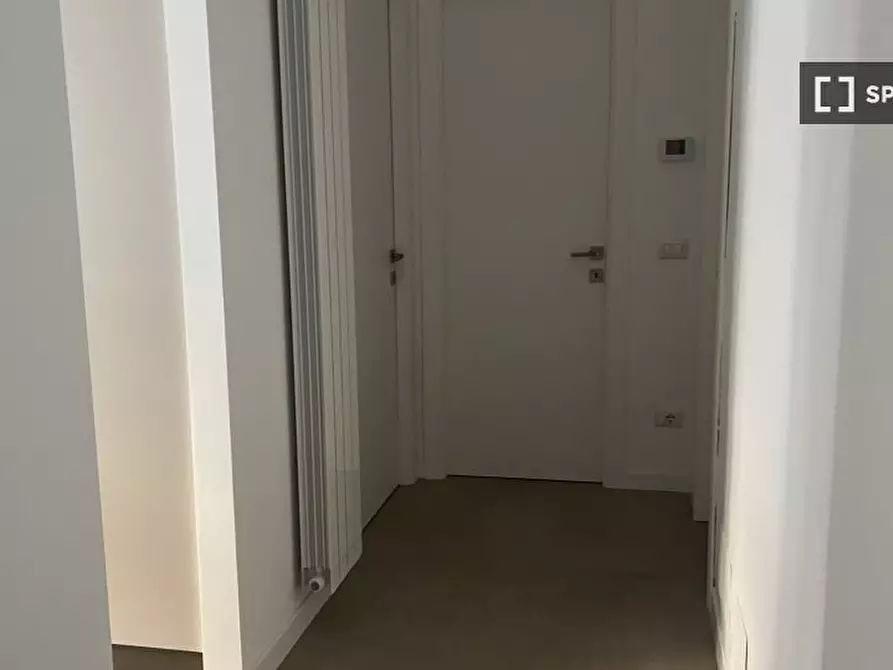 Immagine 16 di Camera condivisa in affitto  in Via Federico Ozanam a Roma