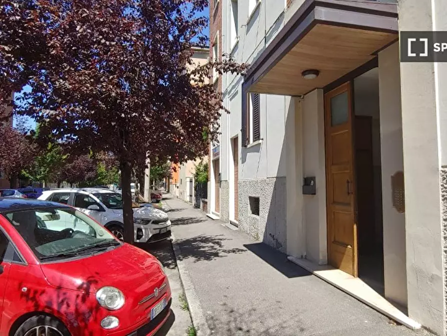 Immagine 19 di Appartamento in affitto  in Via Vittorio Bigari a Bologna