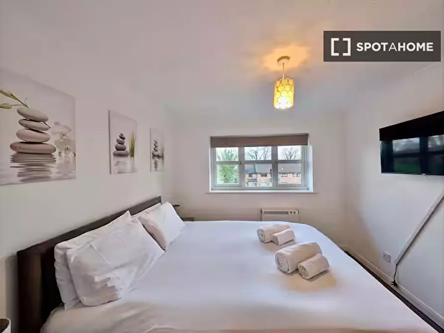 Immagine 11 di Appartamento in affitto  in Troutbeck Close a Colnbrook with Poyle