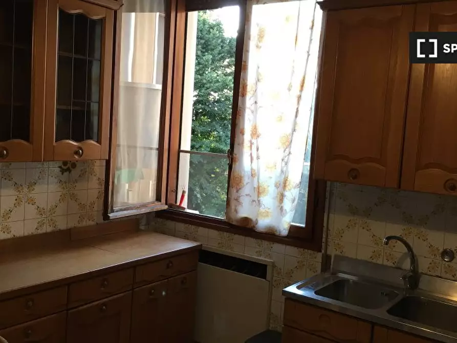 Immagine 6 di Camera condivisa in affitto  in Via Luigi Vestri a Bologna