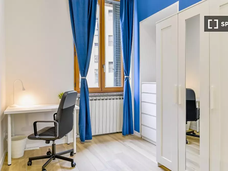 Immagine 16 di Camera condivisa in affitto  in Via Cesana a Torino