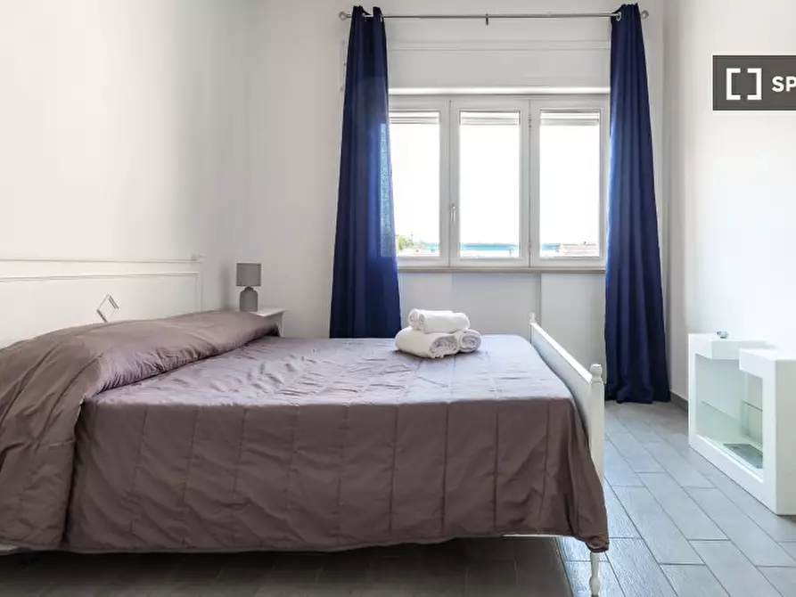 Immagine 13 di Appartamento in affitto  in Via Salve D'Esposito a Napoli