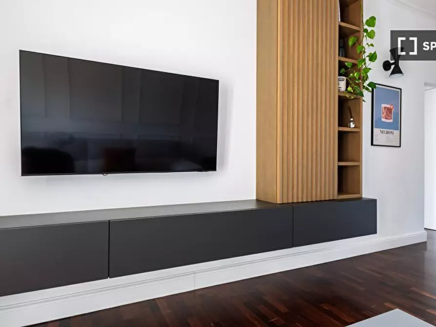 Immagine 10 di Appartamento in affitto  in Via Domenico Fontana a Napoli