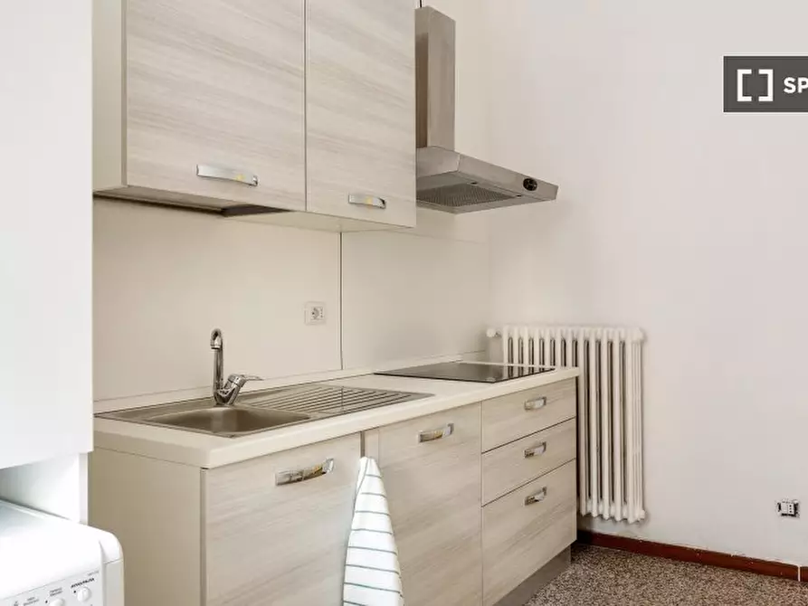 Immagine 3 di Camera condivisa in affitto  in Largo Giovan Battista Scalabrini a Milano