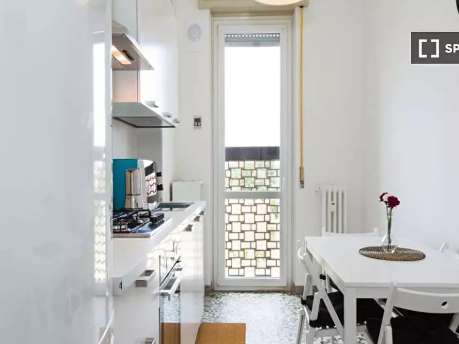 Immagine 10 di Camera condivisa in affitto  in Via Ginestre Milan a Buccinasco