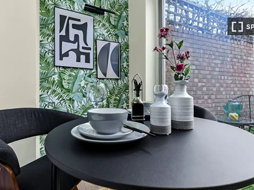 Immagine 13 di Ufficio in affitto  in flat a Hackney