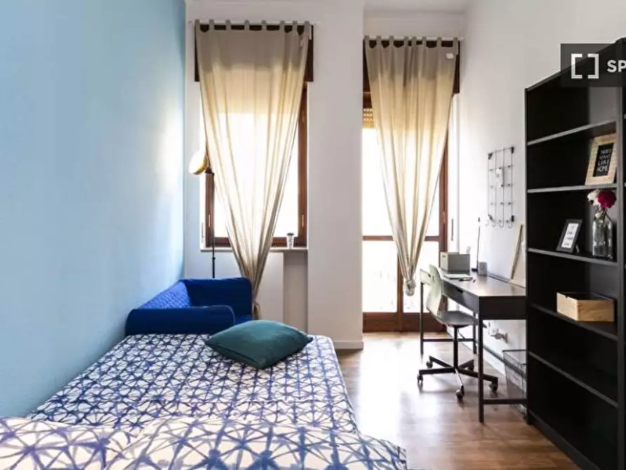 Immagine 4 di Camera condivisa in affitto  in Viale Beatrice D'Este a Milano