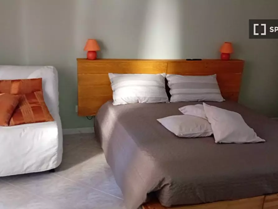 Immagine 3 di Camera condivisa in affitto  in Via Guido Castelnuovo, 00146 Roma RM, Italy a Roma