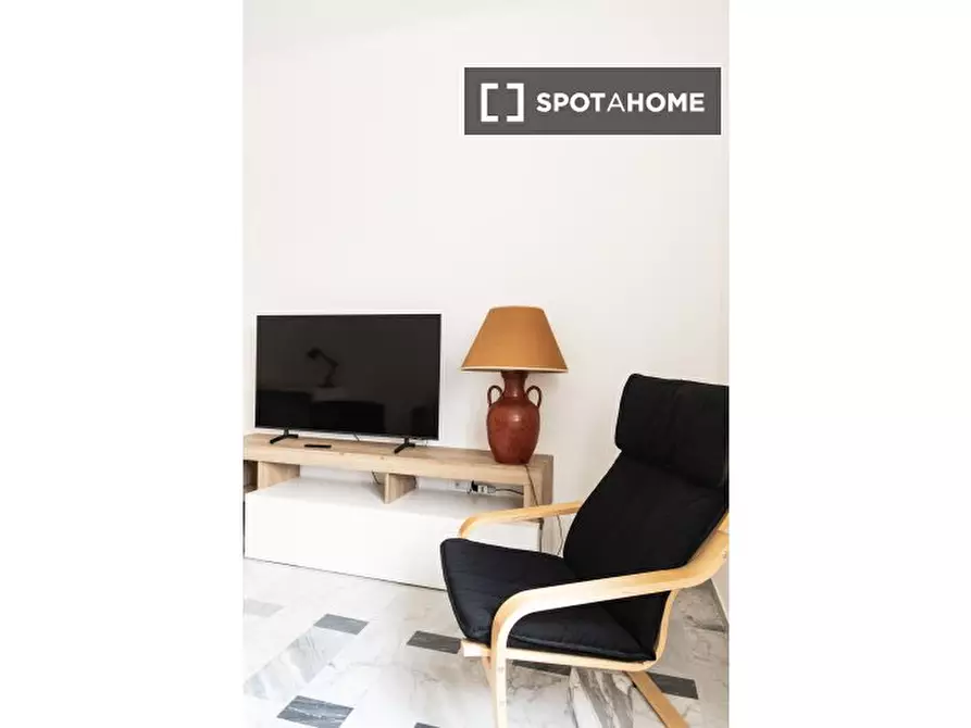 Immagine 6 di Appartamento in affitto  in Via Privata Val Mesolcina a Milano