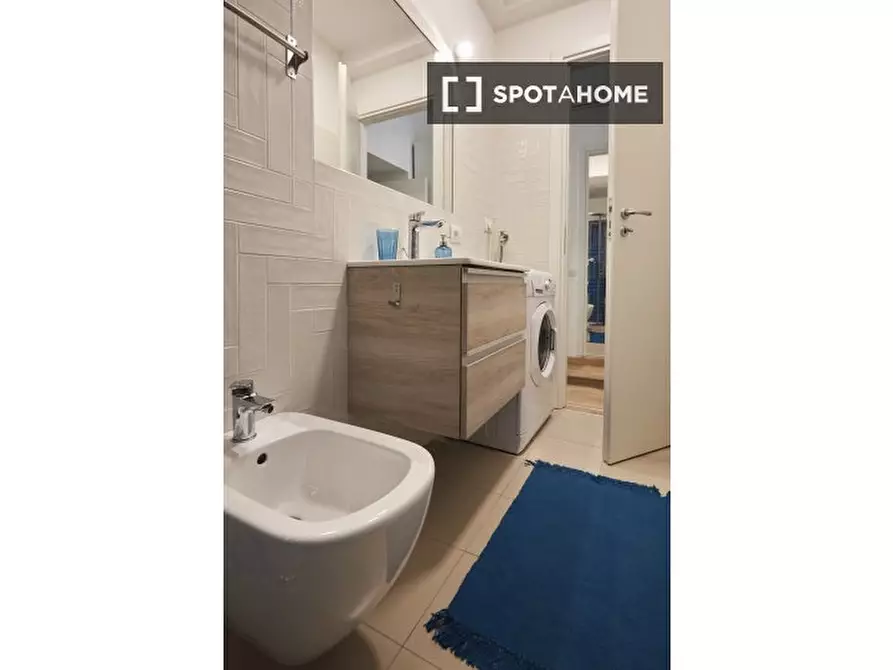 Immagine 19 di Appartamento in affitto  in Via Vigevano a Milano