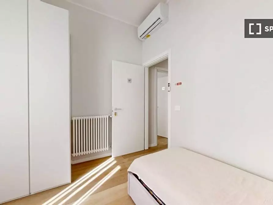 Immagine 3 di Camera condivisa in affitto  in VIA san francesco a Padova