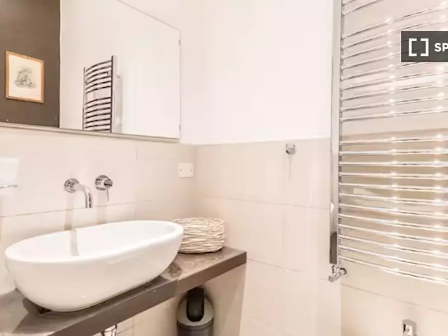 Immagine 10 di Appartamento in affitto  in Via Nemorense a Roma