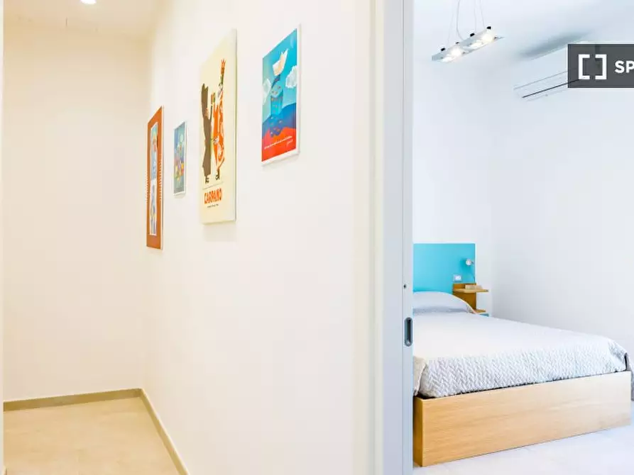 Immagine 19 di Appartamento in affitto  in Via Brombeis a Napoli