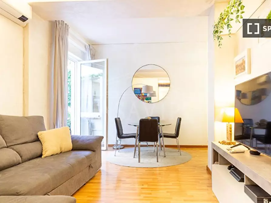 Immagine 9 di Camera condivisa in affitto  in Viale Bruno Buozzi a Roma