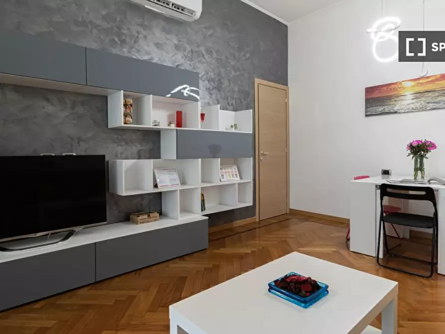 Immagine 2 di Appartamento in affitto  in Via Cornalia a Milano