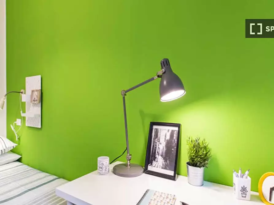 Immagine 1 di Camera condivisa in affitto  in Largo Cavalieri di Malta a Milano