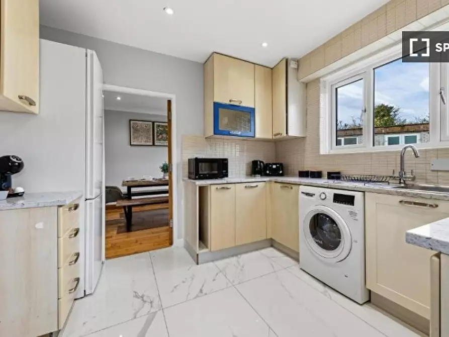 Immagine 4 di Appartamento in affitto  in Layfield Cres a Barnet