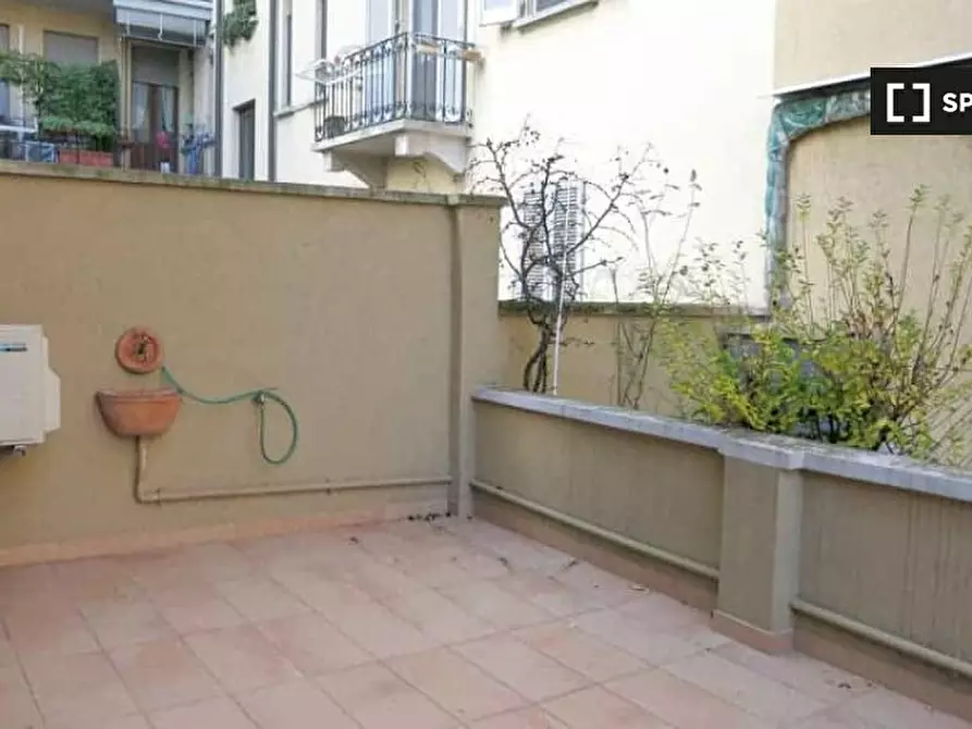 Immagine 11 di Appartamento in affitto  in Via Giambellino a Milano