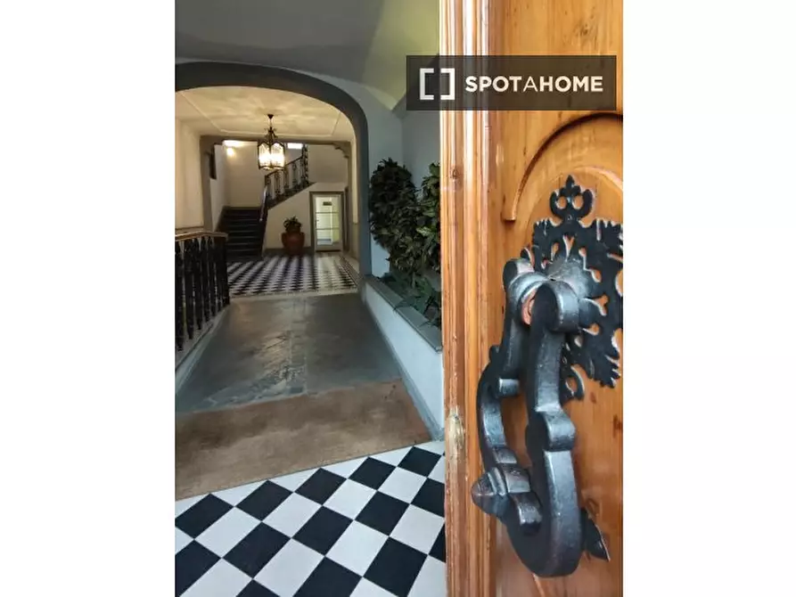 Immagine 1 di Ufficio in affitto  in Via della Pergola a Firenze