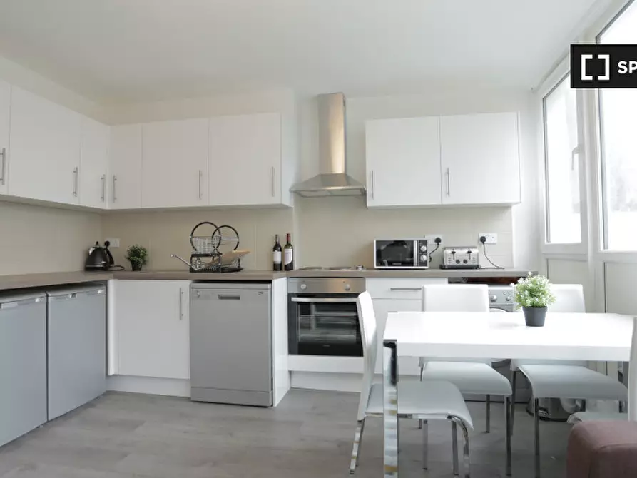 Immagine 6 di Camera condivisa in affitto  in Corringham Rd a Poplar