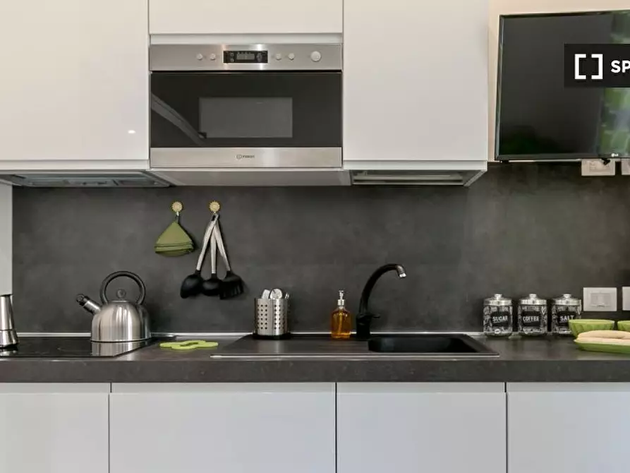 Immagine 19 di Ufficio in affitto  in Via Vespri Siciliani a Milano